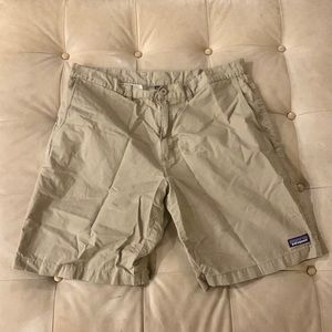 Men’s Patagonia lightweight all-wear hemp shorts -8” size 36